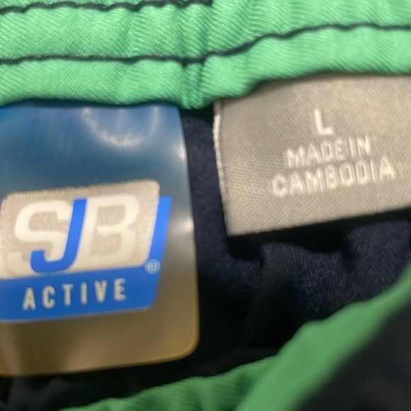 6 pair athletic pant bundle for $8 - Picture 6 of 12